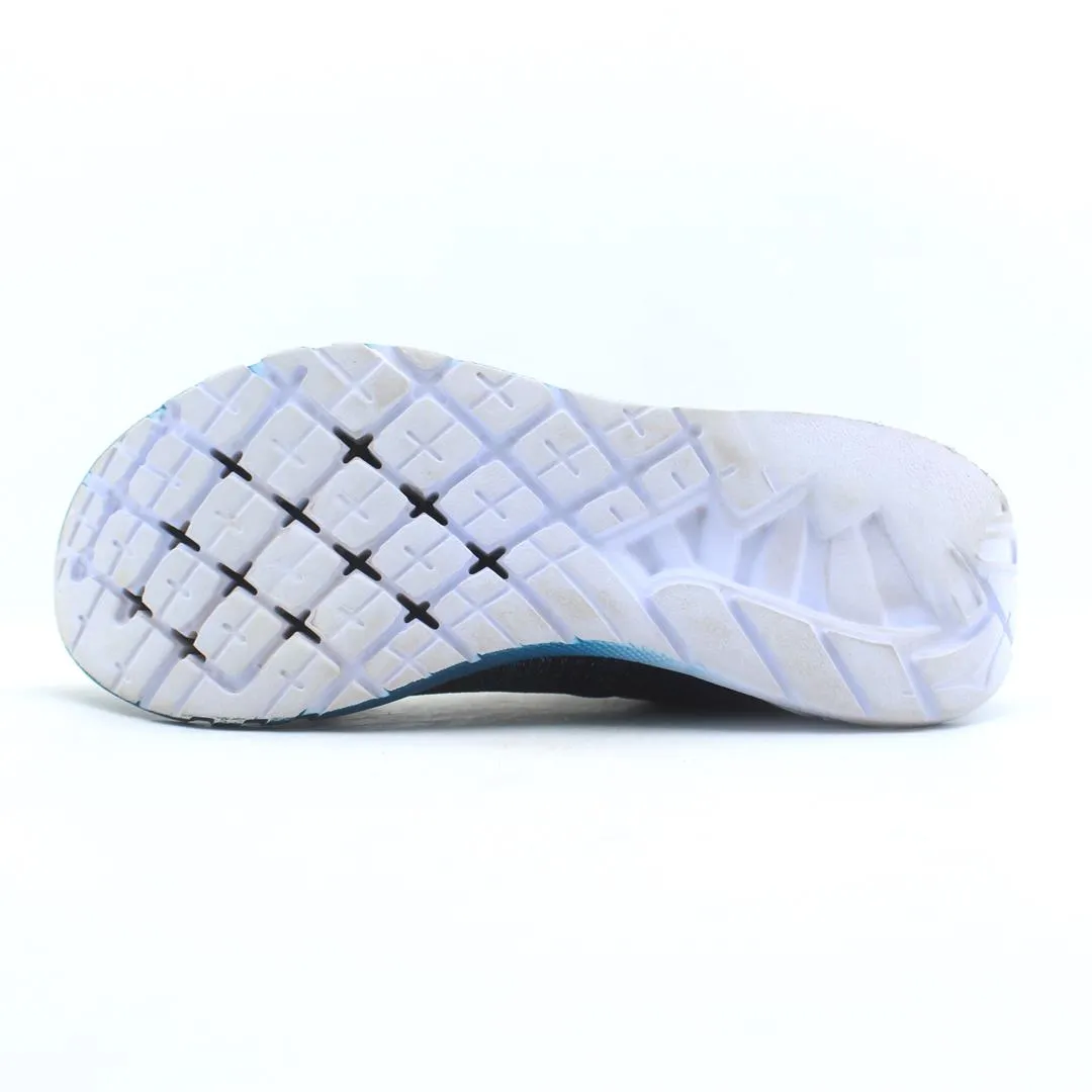 HOKA ONE ONE MATRYX